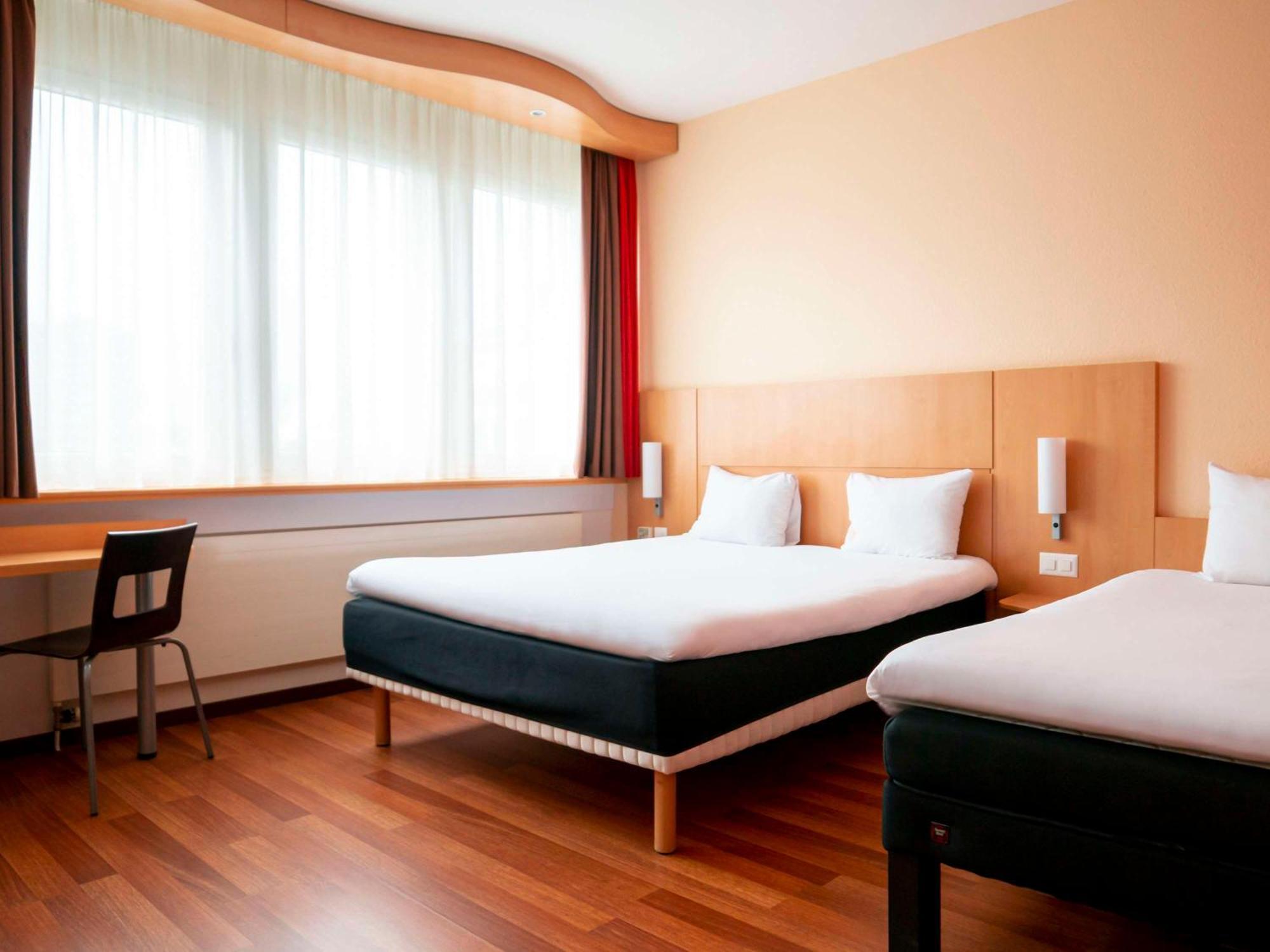होटल Ibis Luzern Kriens
