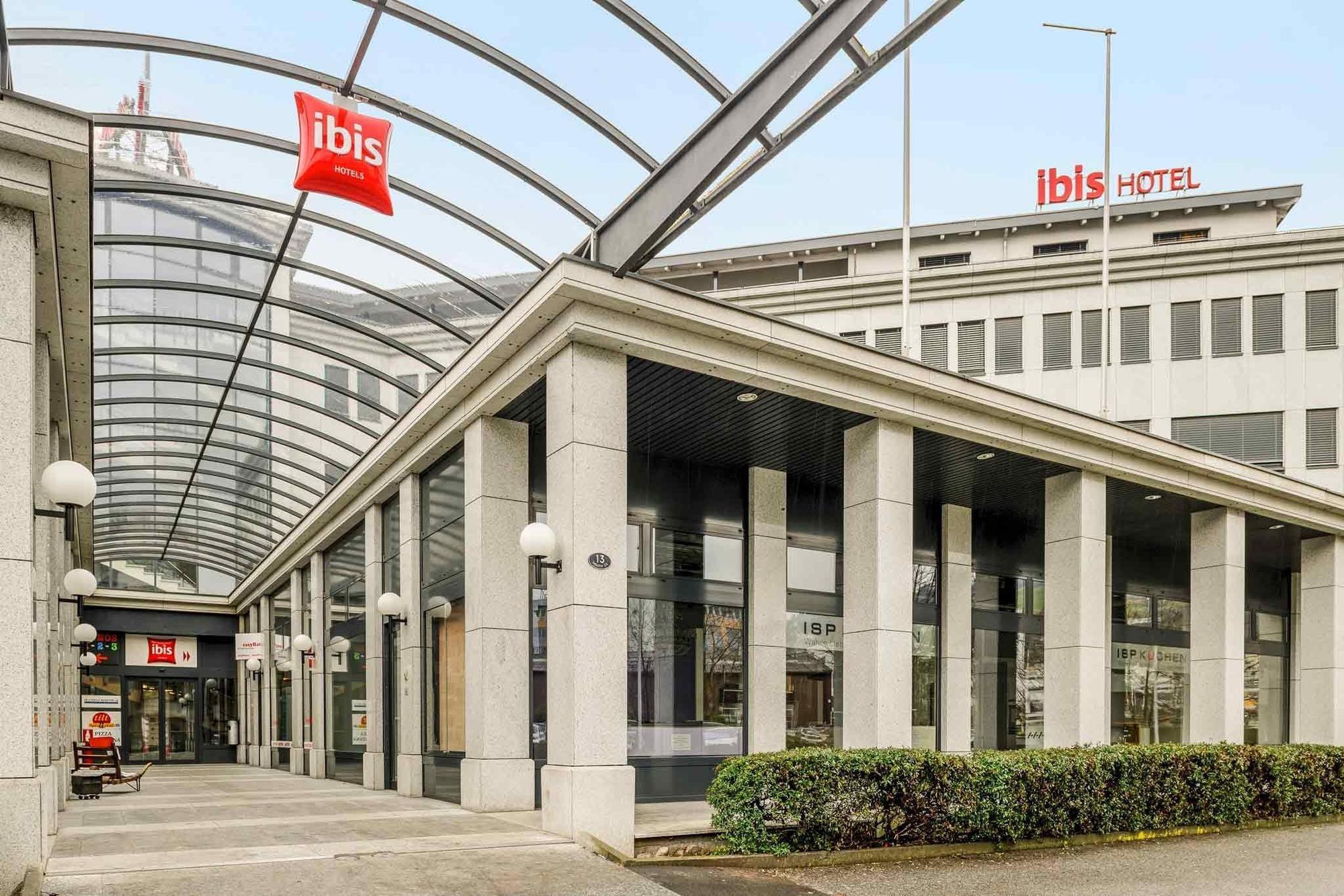 होटल Ibis Luzern Kriens 3*
