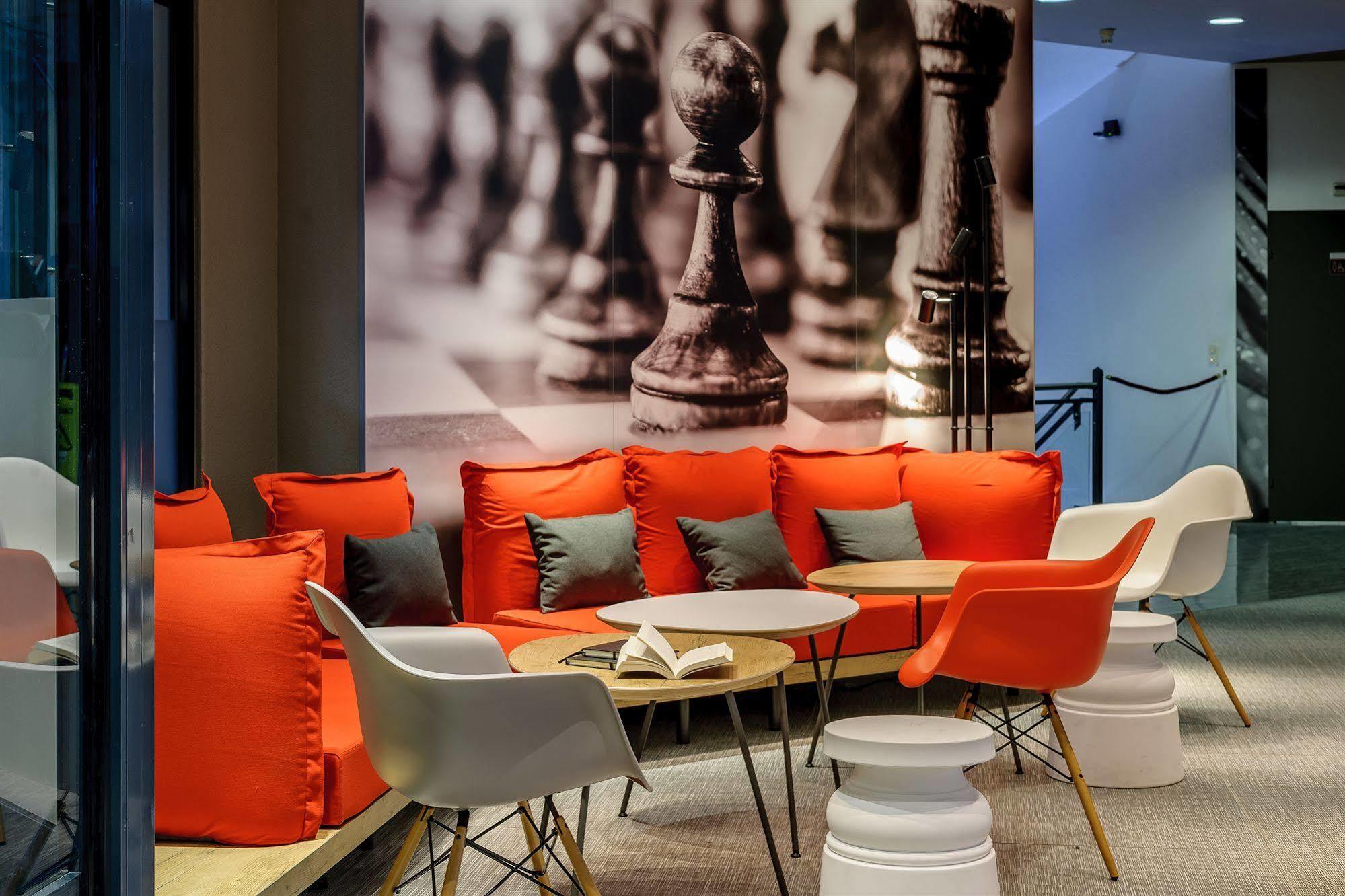 Ibis Luzern Kriens होटल Horw