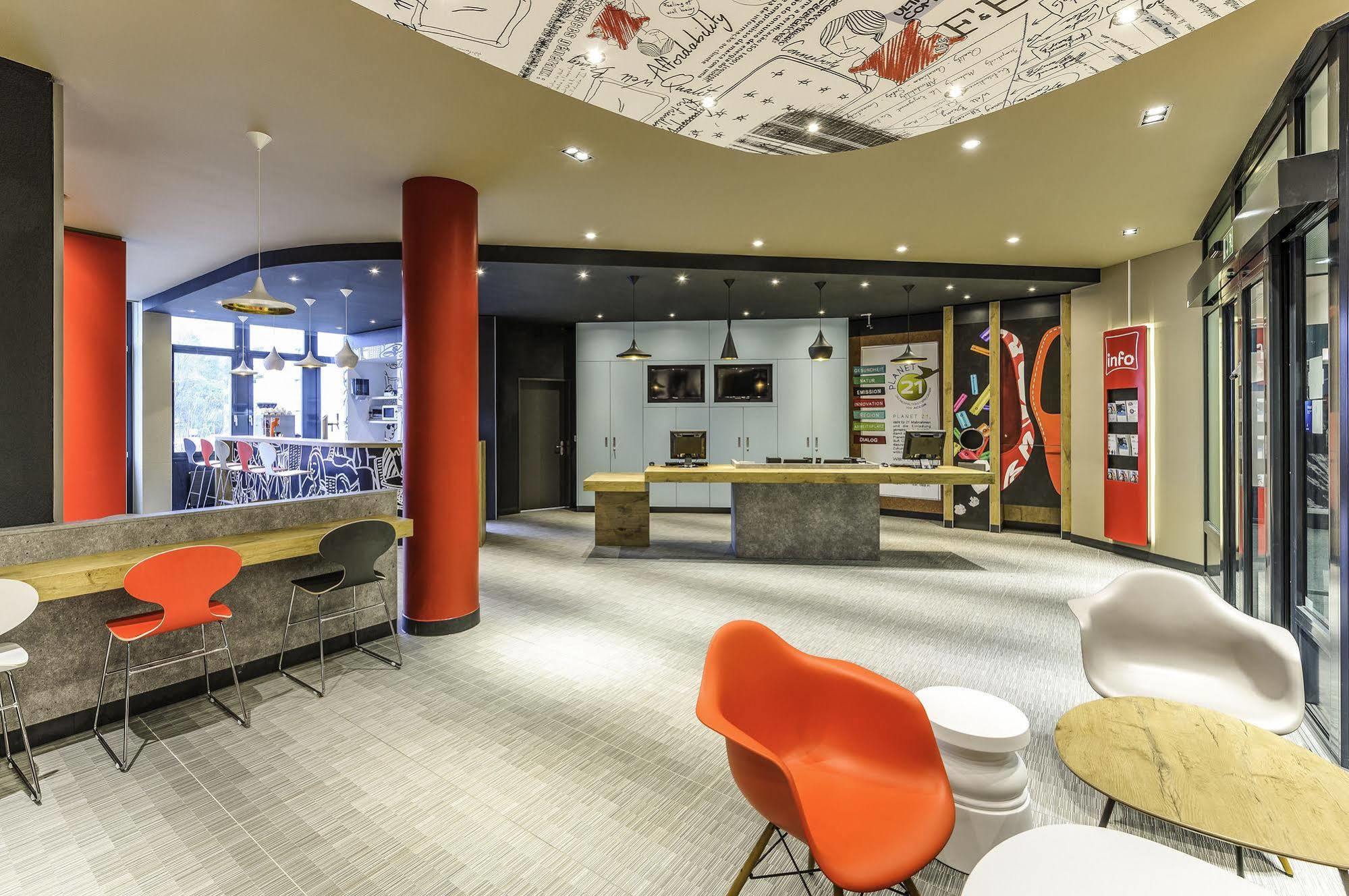 होटल Ibis Luzern Kriens 3*