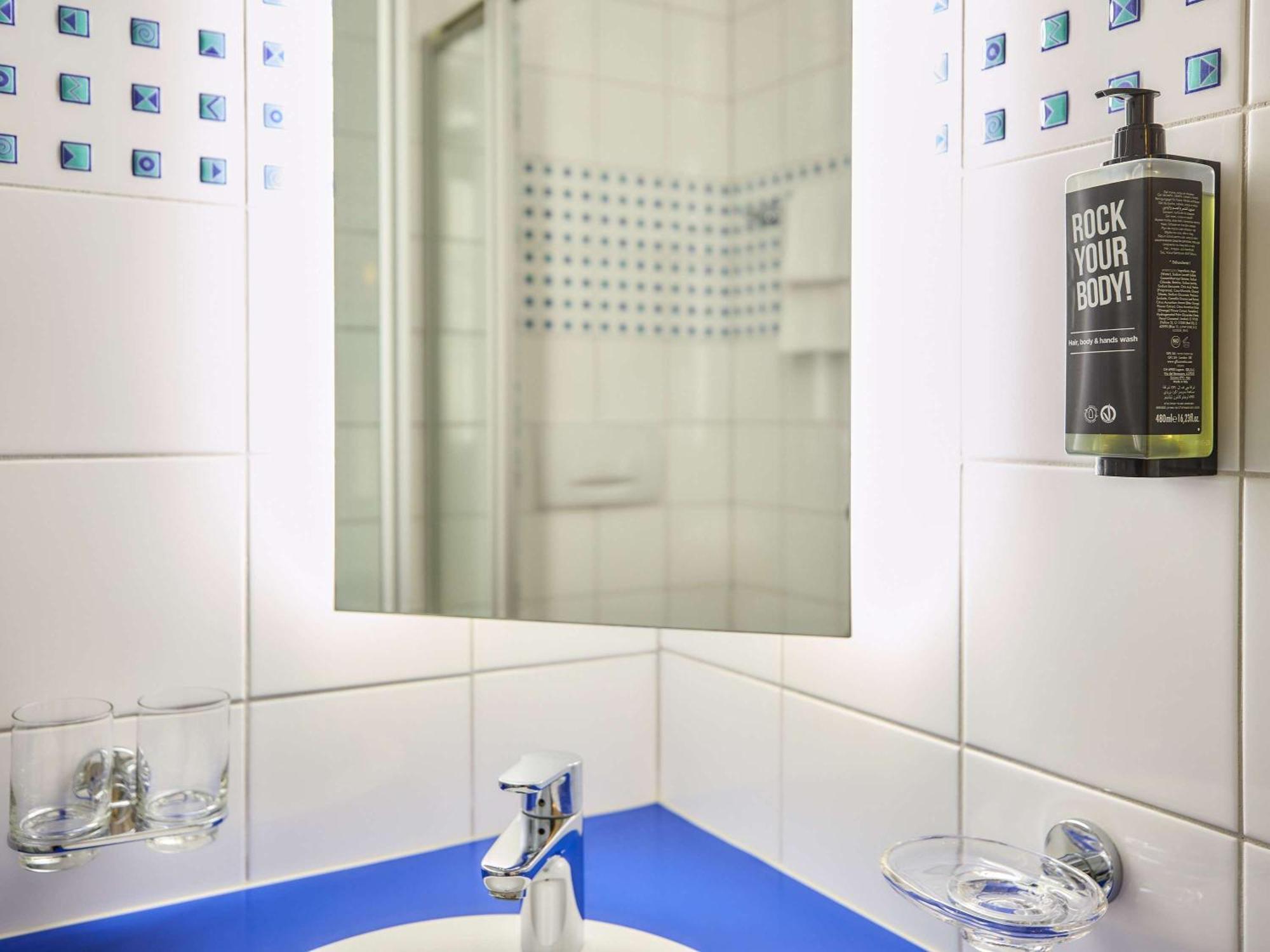 Ibis Luzern Kriens 3*